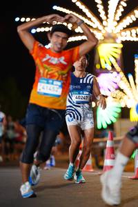 BIB: 001, 40247
                            <button type="button" onclick="openModal(22871584)" class="btn btn-primary btn-sm float-right btn-popup" data-toggle="modal" data-target=".modal-high-quality">
                        <i class="fas fa-shopping-cart"></i> Add to Cart
                    </button>
                                            <button type="button" onclick="isThisMe(22871584, true)" class="btn btn-success btn-sm float-right btn-popup btn-isme hidden" data-toggle="tooltip" data-placement="bottom" title="นี่คือรูปของคุณใช่ไหม คลิกที่นี่เพื่อเอาเข้าอัลบั้ม">
                        <i class="fas fa-plus"></i> Add to album
                    </button>
                    <button type="button" onclick="isThisMe(22871584, false)" class="btn btn-warning btn-sm float-right btn-popup btn-isnotme hidden">
                        <i class="fas fa-ban"></i> Remove from album
                    </button>